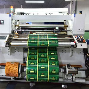 Slitting machine